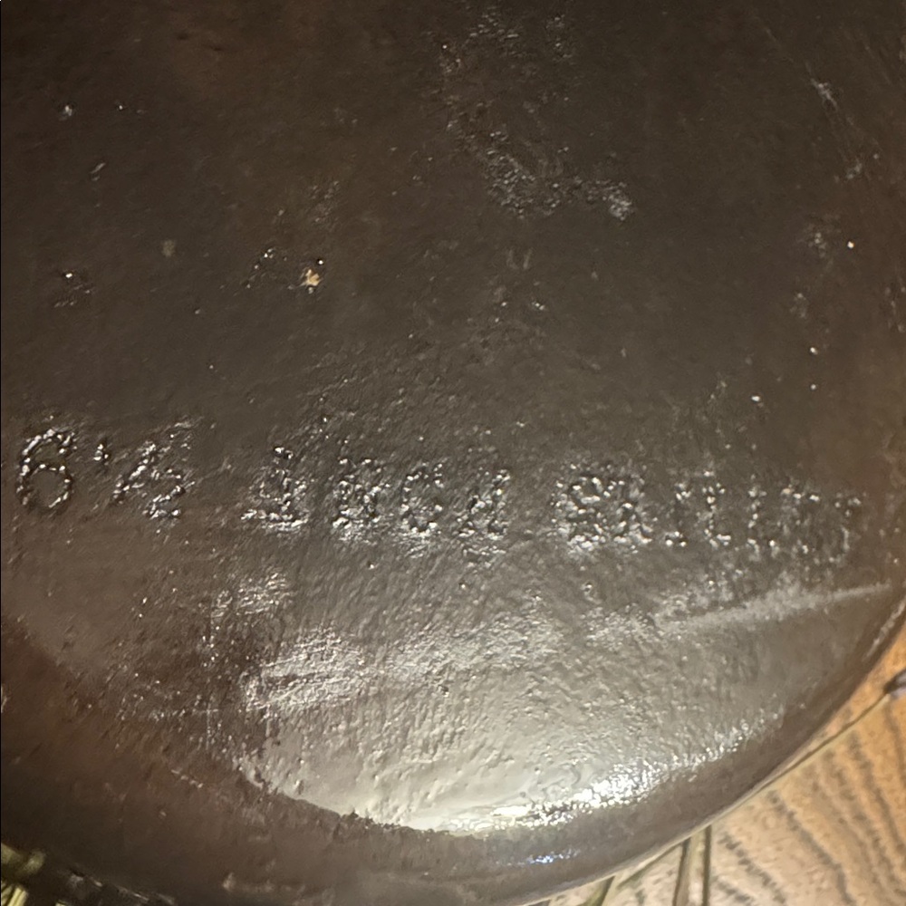 Vintage Mid century 6.5 inch Black Cast Iron Skillet # 3 - Picture 4 of 5